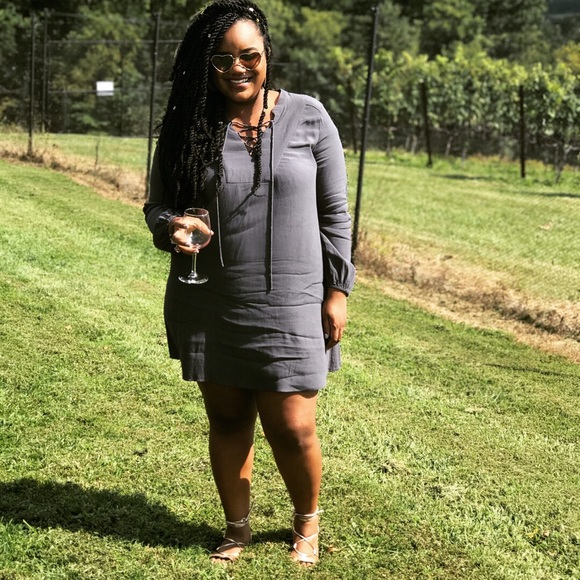 MEET THE SELLER 😊✨ - Picture 3 of 3